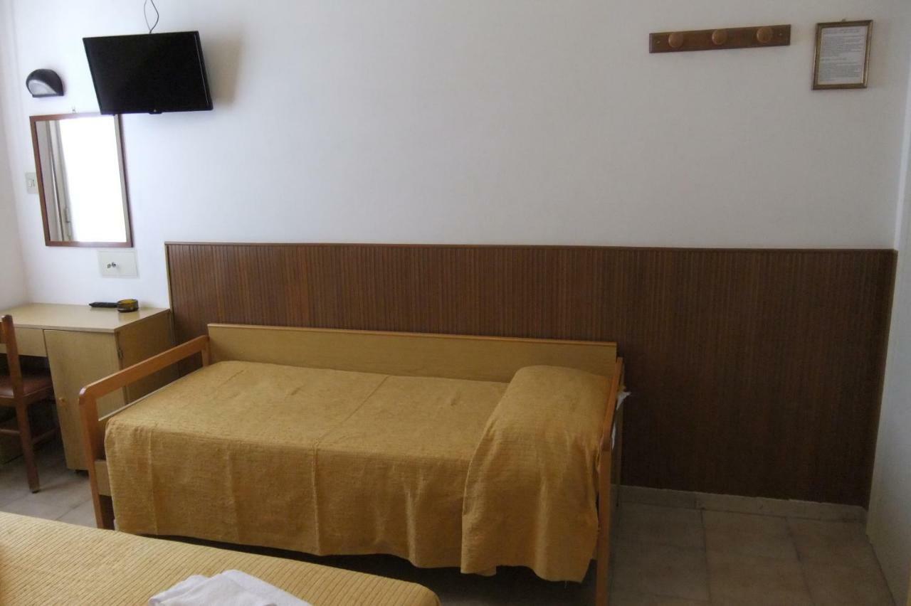 Albergo Villalma Rimini Exterior photo