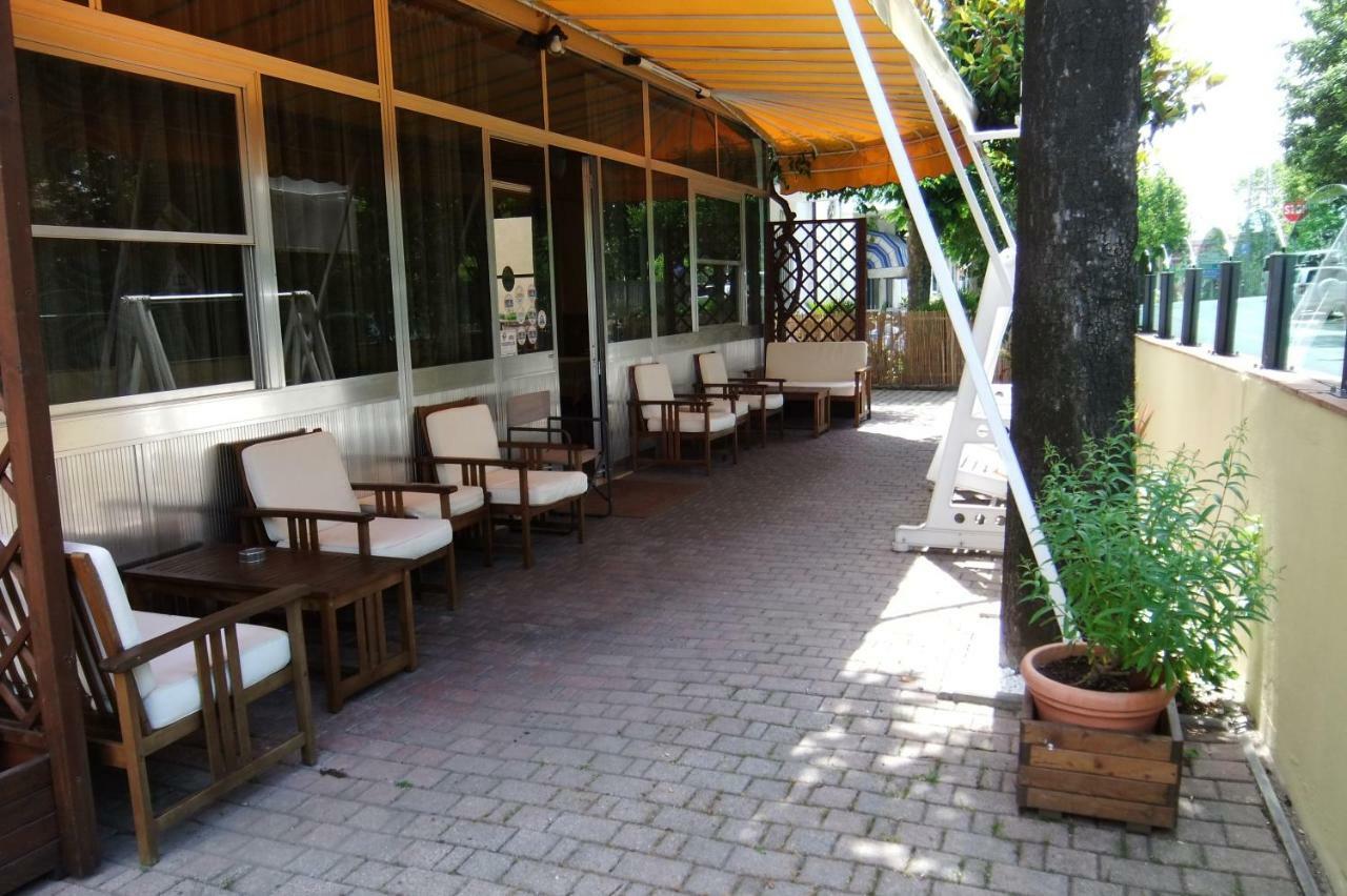 Albergo Villalma Rimini Exterior photo