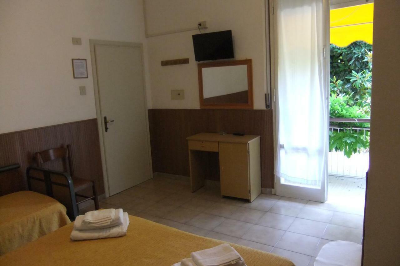 Albergo Villalma Rimini Exterior photo
